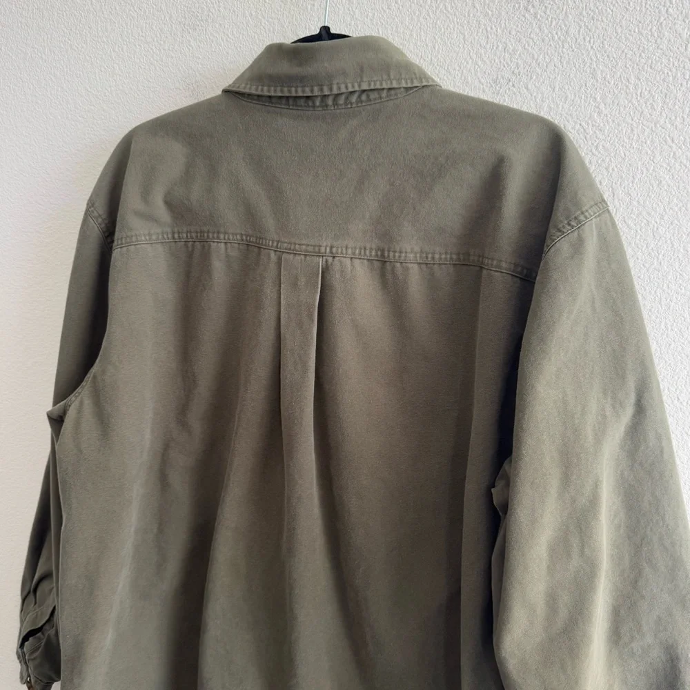Woolrich classic button